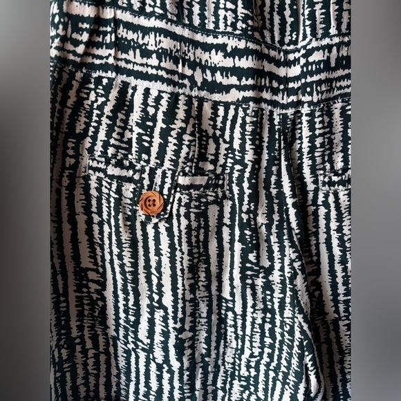 Anthropologie Ett Twa Safari Green Short Romper  Short-all Outfit Sz 4 - Picture 6 of 9